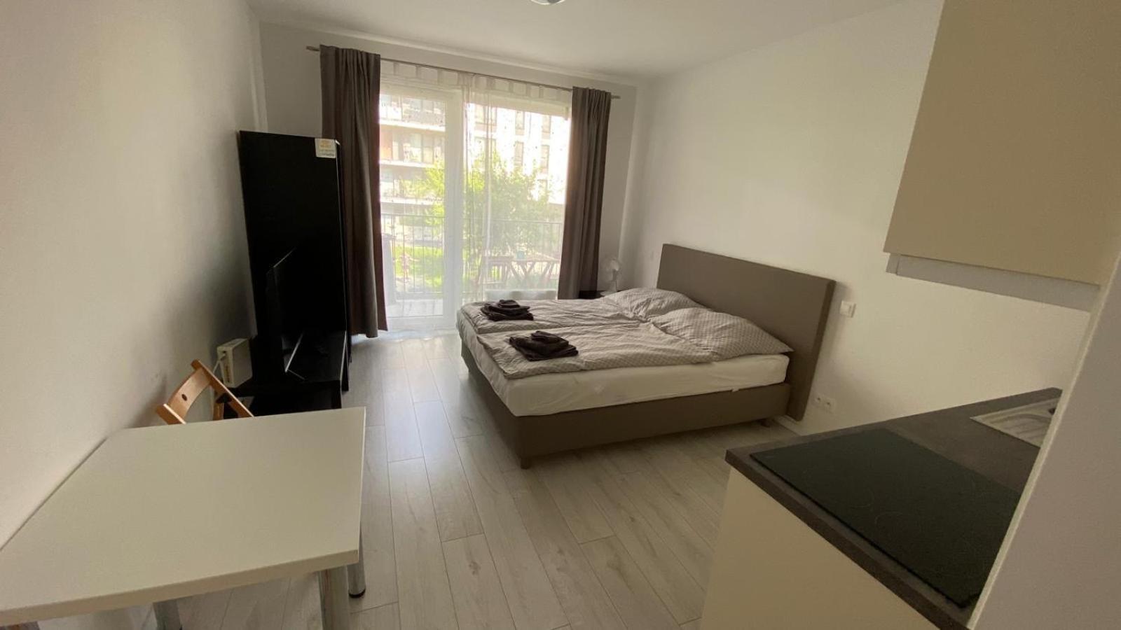 1 Room Apartment With Terrace, Slnecnice Μπρατισλάβα Εξωτερικό φωτογραφία